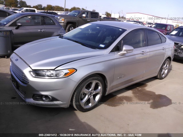 3FA6P0LU1DR387870 - 2013 FORD FUSION SE HYBRID SILVER photo 2