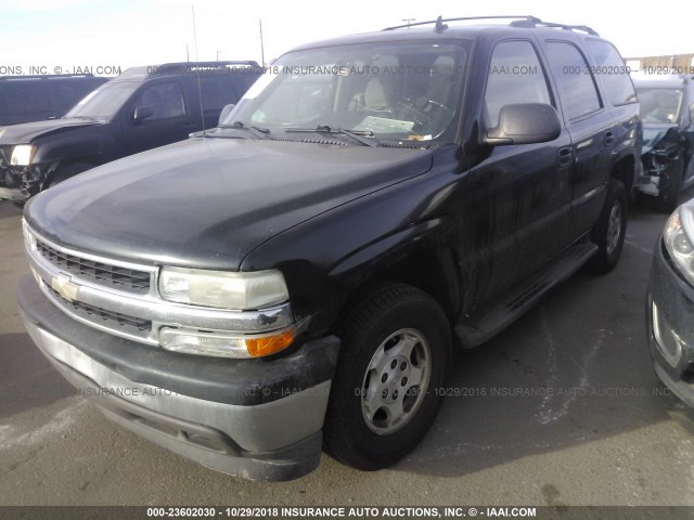 1GNEC13Z96R166512 - 2006 CHEVROLET TAHOE C1500 BLACK photo 2