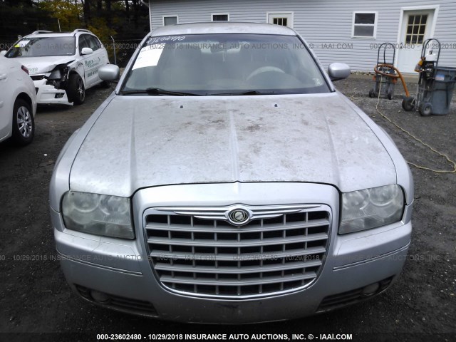 2C3JA53G55H154024 - 2005 CHRYSLER 300 TOURING SILVER photo 6