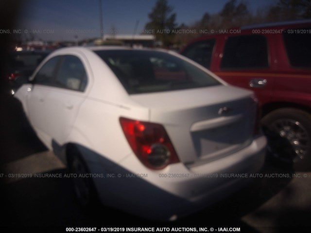 1G1JA5SH8F4117739 - 2015 CHEVROLET SONIC LS WHITE photo 3