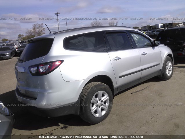 1GNKRFED7HJ266075 - 2017 CHEVROLET TRAVERSE LS SILVER photo 4