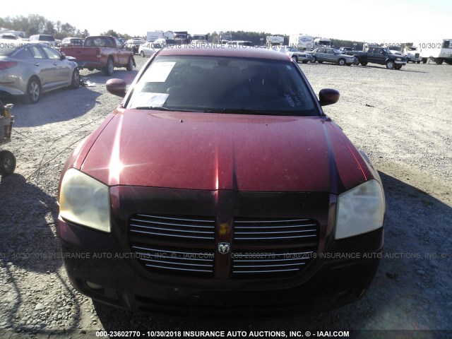 2D4FV47V66H428165 - 2006 DODGE MAGNUM SXT RED photo 6