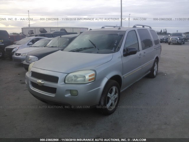 1GNDV33L25D165467 - 2005 CHEVROLET UPLANDER LT SILVER photo 2