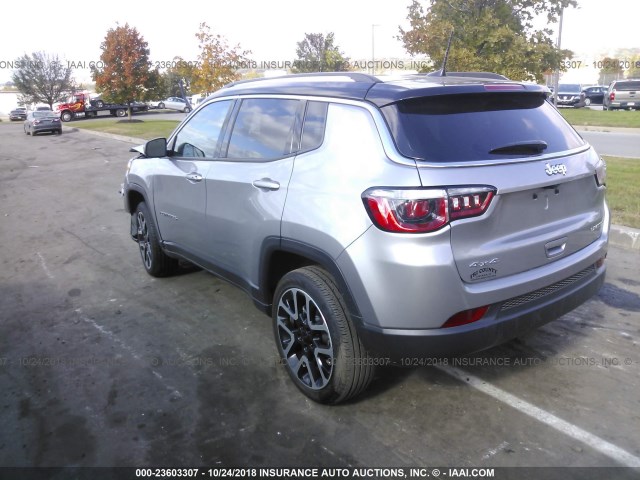 3C4NJDCB4JT262647 - 2018 JEEP COMPASS LIMITED SILVER photo 3