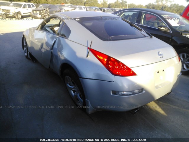 JN1BZ34D68M703235 - 2008 NISSAN 350Z GRAY photo 3