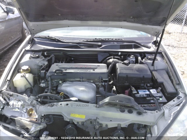 4T1BE30KX3U725823 - 2003 TOYOTA CAMRY LE/XLE/SE SILVER photo 10