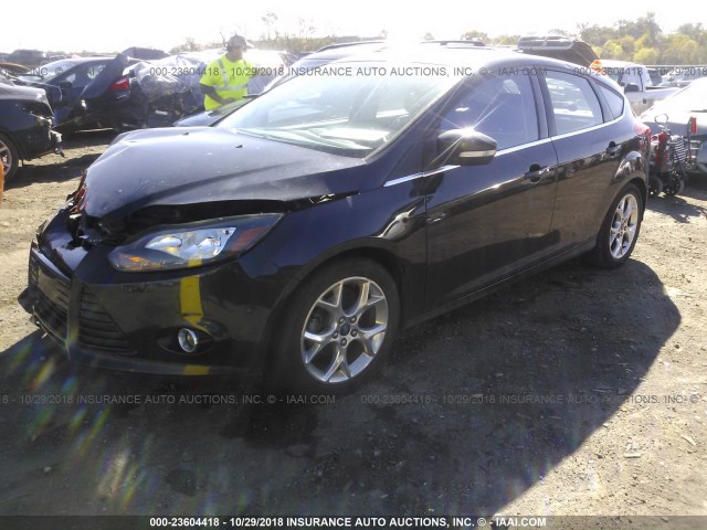 1FADP3N24DL379118 - 2013 FORD FOCUS TITANIUM BLACK photo 2