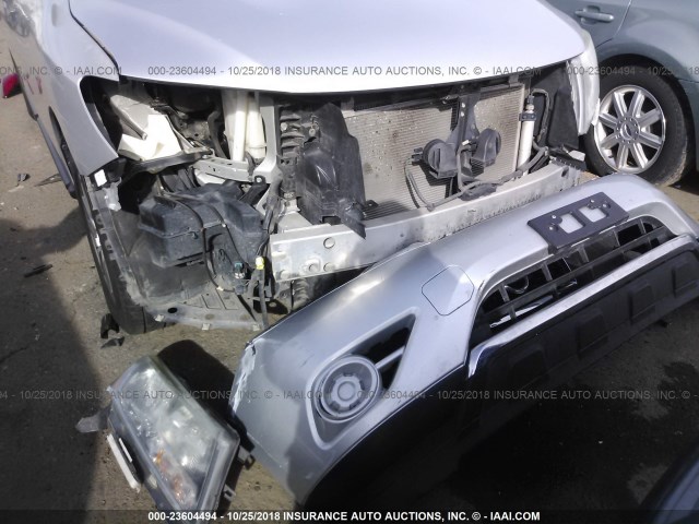 5N1AR2MM2DC671043 - 2013 NISSAN PATHFINDER S/SV/SL/PLATINUM SILVER photo 6