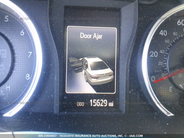 4T1BF1FK3GU547400 - 2016 TOYOTA CAMRY LE/XLE/SE/XSE GRAY photo 7