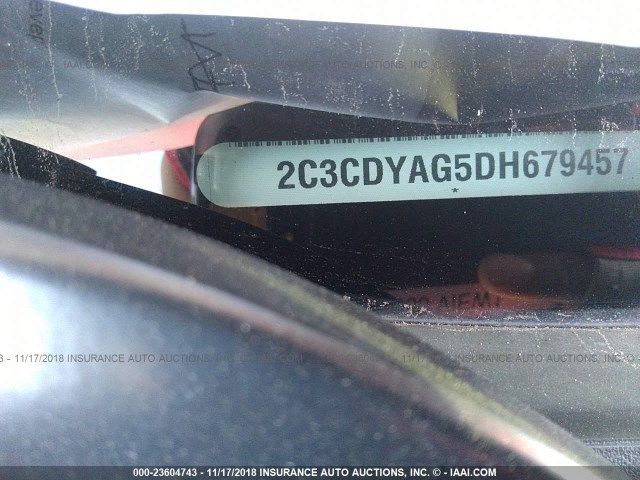 2C3CDYAG5DH679457 - 2013 DODGE CHALLENGER SXT GRAY photo 9