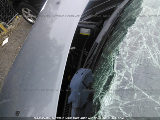 KL1TG5DE3AB116785 - 2010 CHEVROLET AVEO LT GRAY photo 10