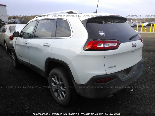 1C4PJMCB2GW118722 - 2016 JEEP CHEROKEE LATITUDE WHITE photo 3