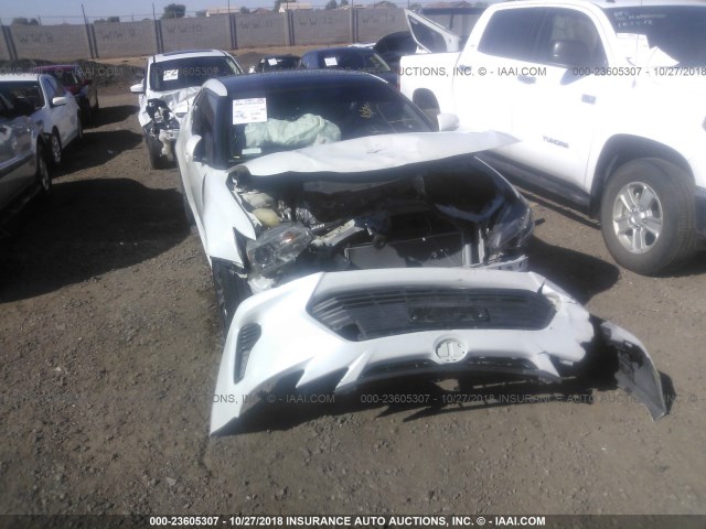 JTKJF5C73FJ003561 - 2015 TOYOTA SCION TC 白色 照片 6