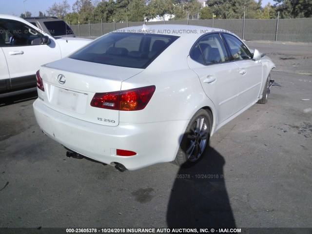 JTHBK262585081663 - 2008 LEXUS IS 250 WHITE photo 4