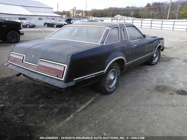 7G87F235523 - 1977 FORD THUNDERBIRD  BLACK photo 4