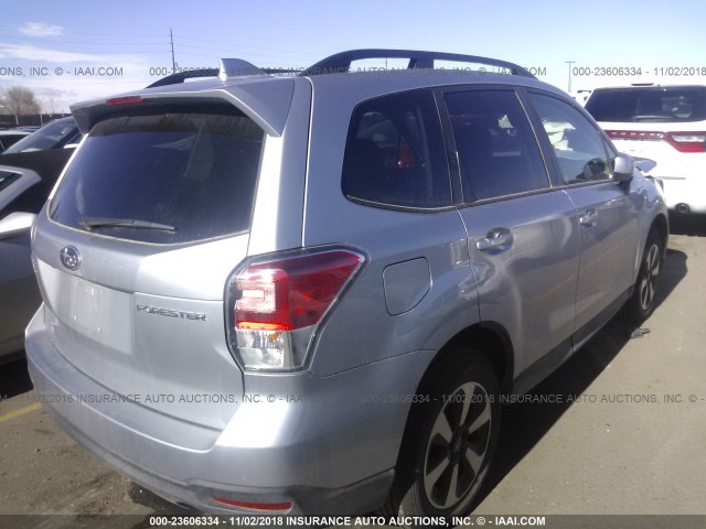 JF2SJAGC6JH573632 - 2018 SUBARU FORESTER 2.5I PREMIUM SILVER photo 4