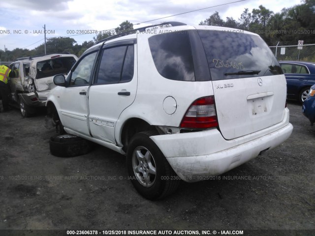 4JGAB54E2YA149450 - 2000 MERCEDES-BENZ ML 320 WHITE photo 3