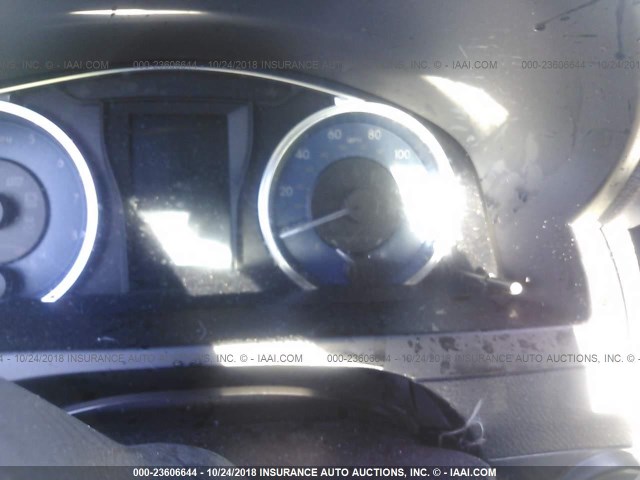 4T1BF1FK3HU673709 - 2017 TOYOTA CAMRY LE/XLE/SE/XSE RED photo 7