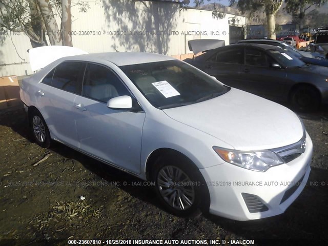 4T4BF1FK9ER434652 - 2014 TOYOTA CAMRY L/SE/LE/XLE Ağ foto 1