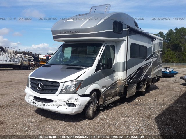 WDAPF4CC0G9666018 - 2017 WINNEBAGO 24 J SPRINT  WHITE photo 2