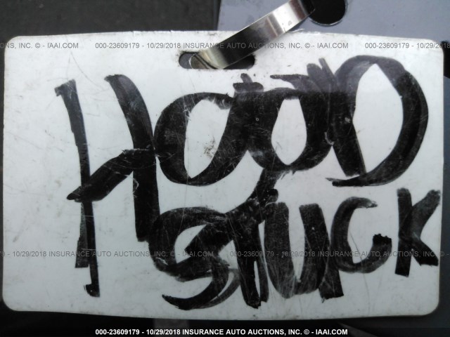 JTLKT324340143701 - 2004 TOYOTA SCION XB Күміс фото 10