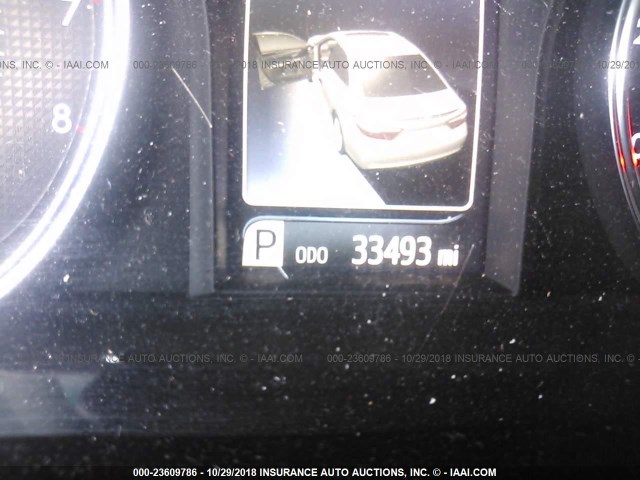 4T1BF1FK0FU046642 - 2015 TOYOTA CAMRY LE/XLE/SE/XSE WHITE photo 7