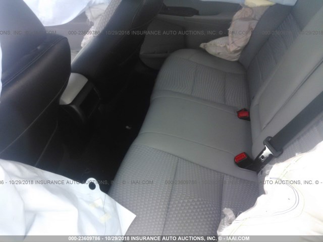 4T1BF1FK0FU046642 - 2015 TOYOTA CAMRY LE/XLE/SE/XSE WHITE photo 8