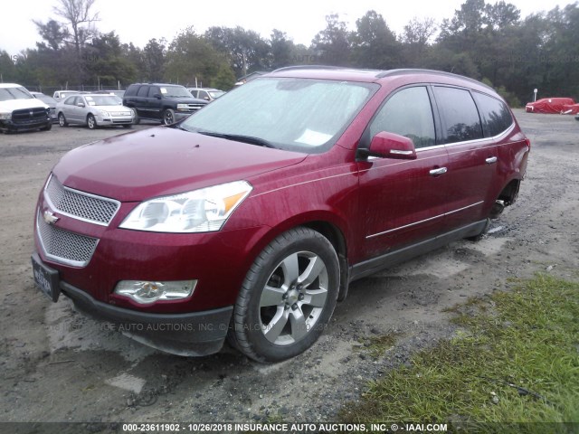 1GNKRLED5CJ406180 - 2012 CHEVROLET TRAVERSE LTZ RED photo 2