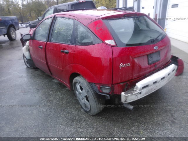 3FAFP37383R183598 - 2003 FORD FOCUS ZX5 RED photo 3