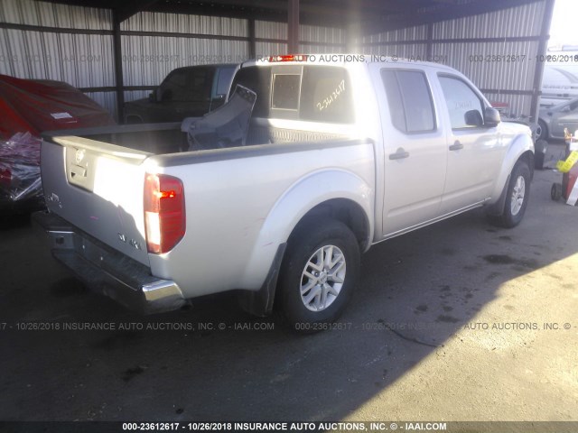 1N6AD0EV3HN754213 - 2017 NISSAN FRONTIER S/SV/SL/PRO-4X SILVER photo 4