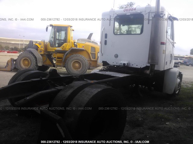 1FUBA5CG66LV83993 - 2006 FREIGHTLINER COLUMBIA COLUMBIA Unknown photo 4