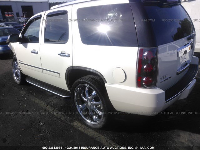 1GKS1EEF1DR301995 - 2013 GMC YUKON DENALI CREAM photo 3