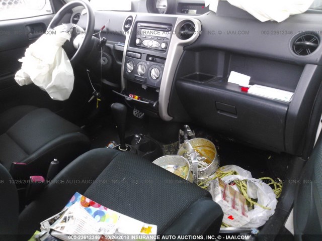 JTLKT324264114931 - 2006 TOYOTA SCION XB Ақ фото 5