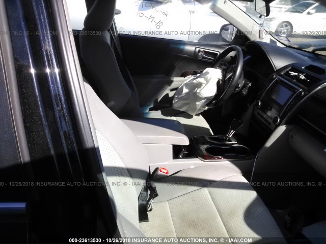 4T4BF1FK5DR317150 - 2013 TOYOTA CAMRY L/SE/LE/XLE 黑色 照片 5