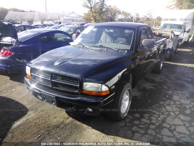 1B7GL22X3XS288946 - 1999 DODGE DAKOTA BLACK photo 2