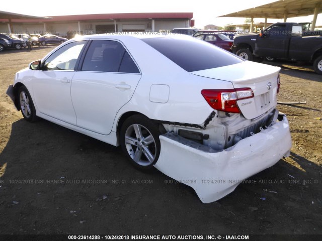 4T1BF1FK3DU238165 - 2013 TOYOTA CAMRY L/SE/LE/XLE Ağ foto 3