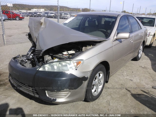4T1BE32K56U689010 - 2006 TOYOTA CAMRY LE/XLE/SE TAN photo 2