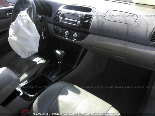 4T1BE32K56U689010 - 2006 TOYOTA CAMRY LE/XLE/SE TAN photo 5