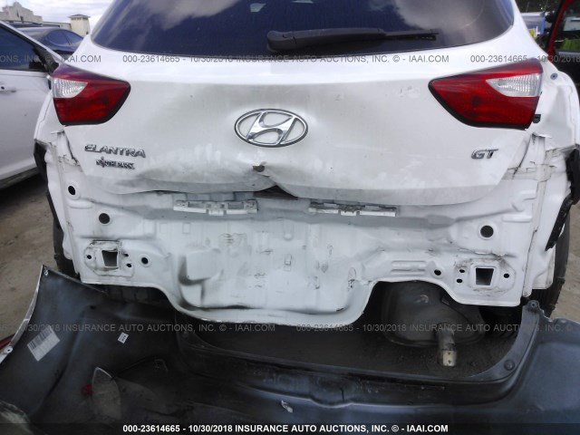 KMHD35LH0GU335023 - 2016 HYUNDAI ELANTRA GT WHITE photo 6