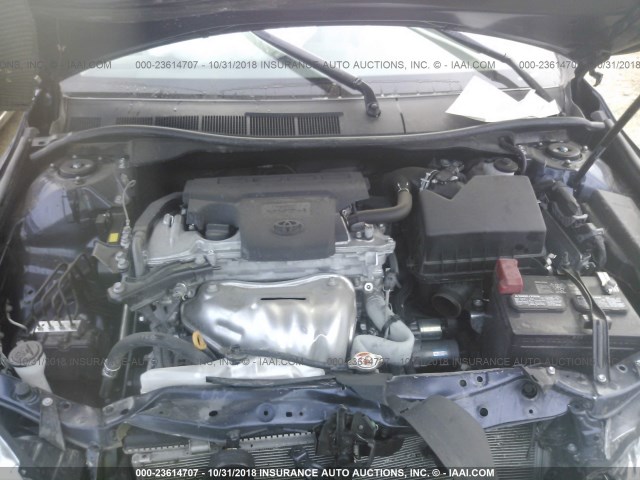 4T1BF1FK4HU675923 - 2017 TOYOTA CAMRY LE/XLE/SE/XSE BLUE photo 10