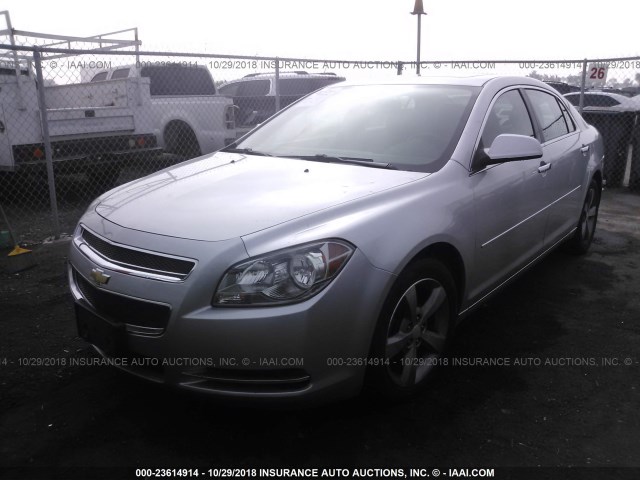 1G1ZC5EU2CF343409 - 2012 CHEVROLET MALIBU 1LT SILVER photo 2