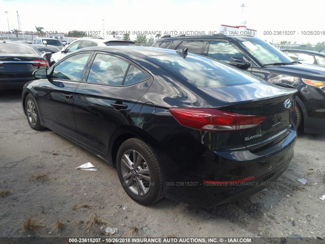 5NPD84LF2JH223288 - 2018 HYUNDAI ELANTRA SEL/VALUE/LIMITED BLACK photo 3