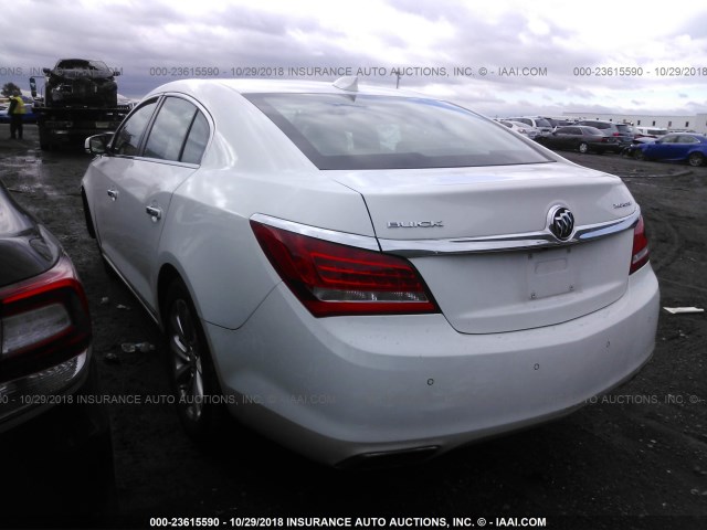 1G4GB5G37FF135192 - 2015 BUICK LACROSSE WHITE photo 3