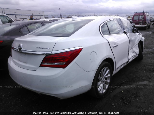 1G4GB5G37FF135192 - 2015 BUICK LACROSSE WHITE photo 4