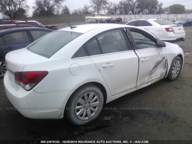 1G1PC5SH3B7173259 - 2011 CHEVROLET CRUZE LS WHITE photo 4