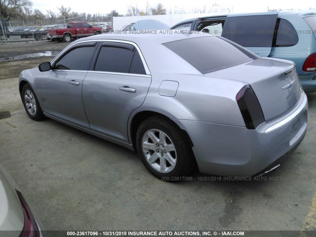 2C3CCAAGXFH845548 - 2015 CHRYSLER 300 LIMITED SILVER photo 3