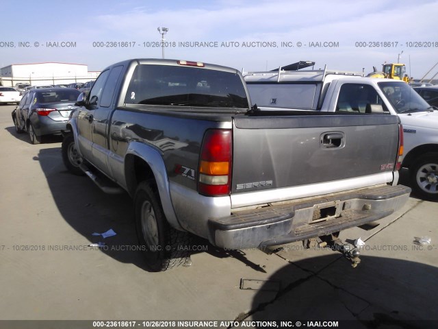 1GTEK19T2YE336587 - 2000 GMC NEW SIERRA K1500 GRAY photo 3