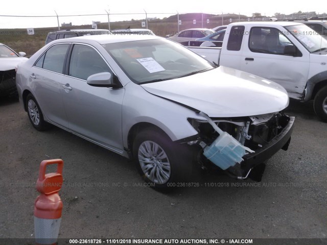 4T4BF1FK7ER348644 - 2014 TOYOTA CAMRY L/SE/LE/XLE SILVER photo 1