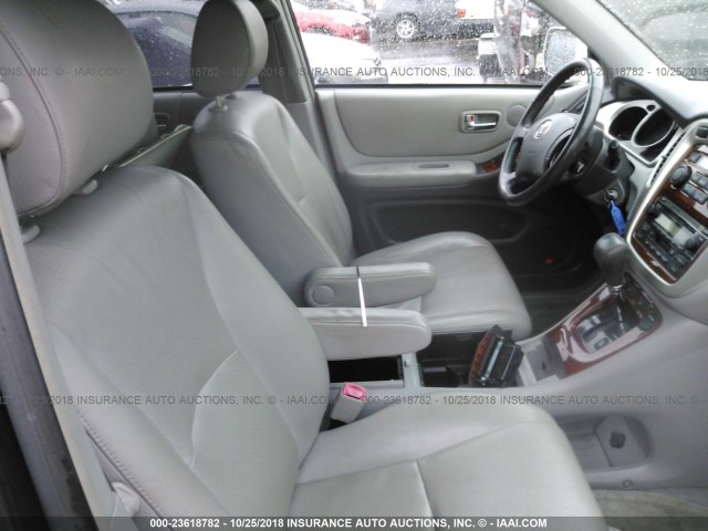 JTEEP21A860173385 - 2006 TOYOTA HIGHLANDER LIMITED SILVER photo 5