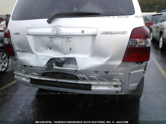 JTEEP21A860173385 - 2006 TOYOTA HIGHLANDER LIMITED SILVER photo 6